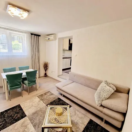 Split Apartment * Split
